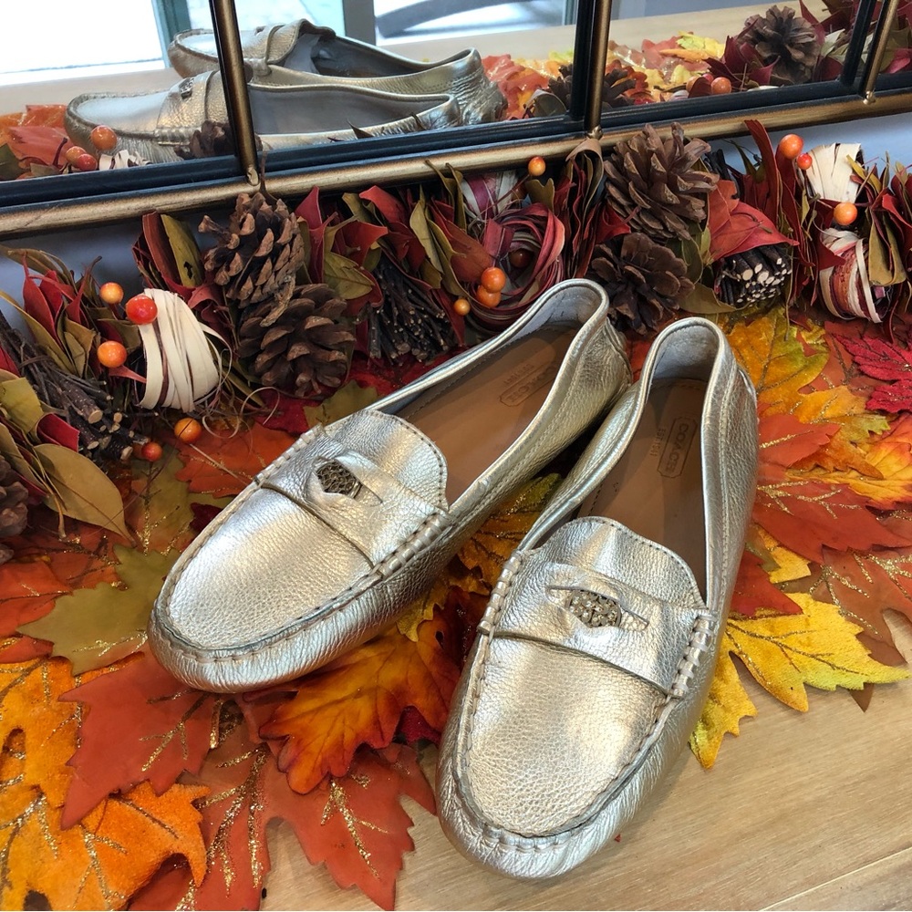 NEW Coach Nicola Driving Loafers Moccasin Flats, Size 6.5, Gold